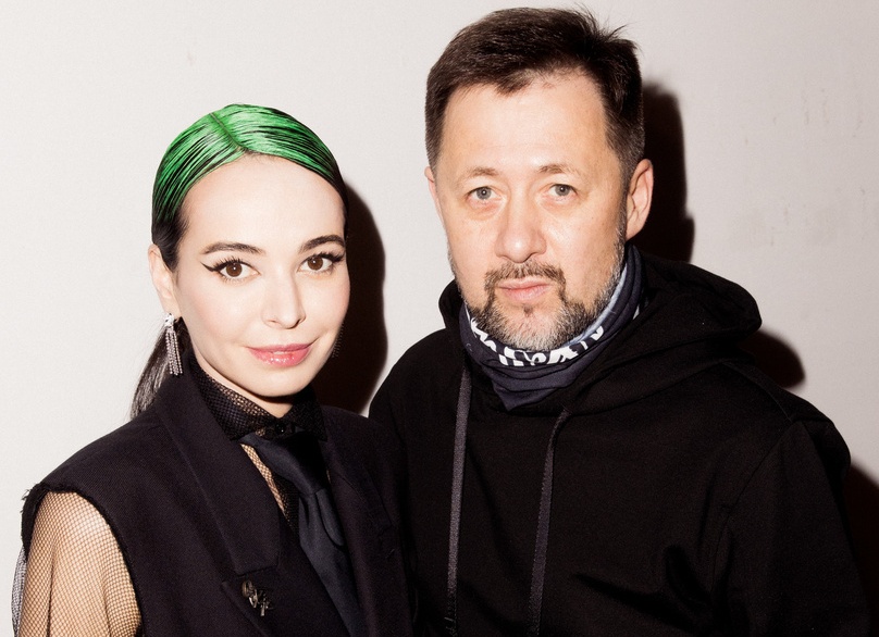 Как выглядит 44-летняя Диана Вишнева с кислотно-зелеными волосами