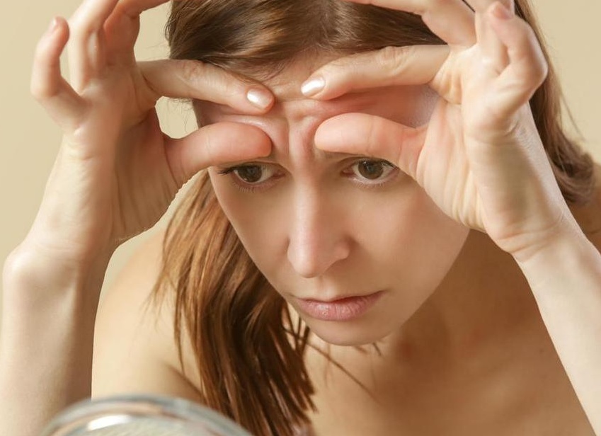 Как убрать мимические морщины на лбу вокруг глаз у рта и в других зонах лица
