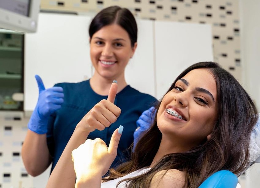 Какие процедуры для лица нельзя делать когда носишь брекеты