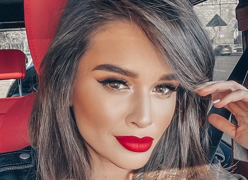 Пепел или седина В Сети обсуждают странный блеск волос Ксении Бородиной