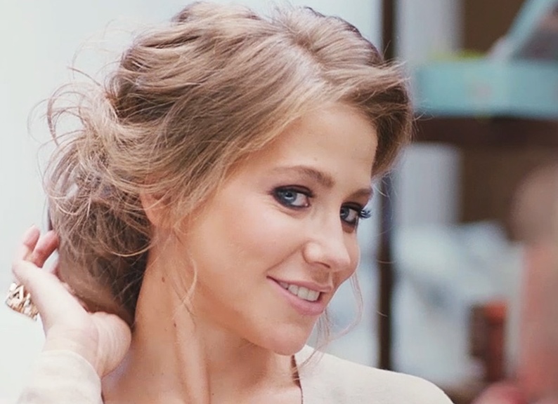 6 причесок которые выбирает Юлия Барановская