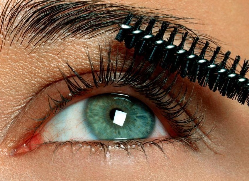 Гуще прежнего все о домашнем уходе за ресницами