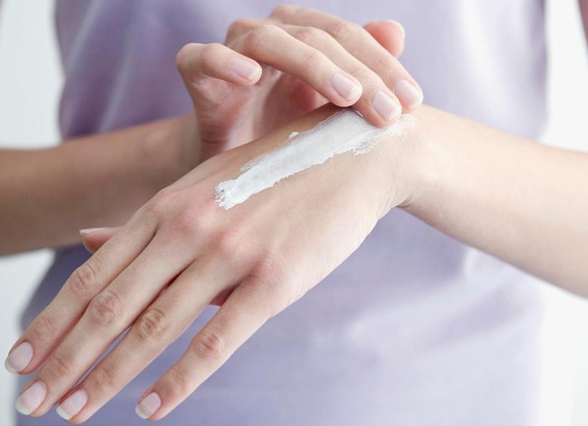 Как избавиться от сухости и чувствительности кожи рук полный гайд на осень